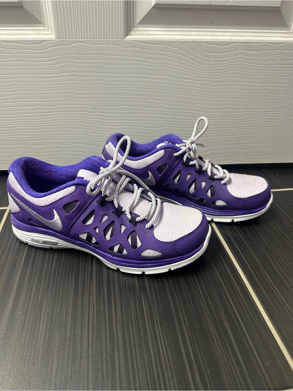 Nike Purple and White Athletic Sneakers — Lightweight Trainer